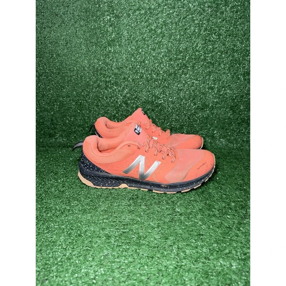 New Balance Fuelcore Nitrel v1 Women Size 8 Pink Running Shoes Trail Sneakers‎